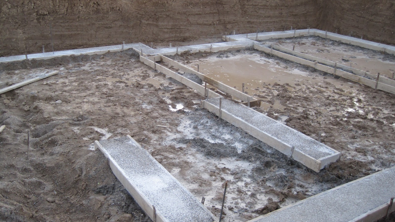 Footings, the beginning of a basement