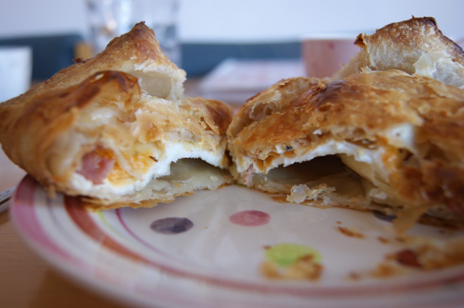 Anne's Kitchen Bacon, Cheese and Egg Pastries for Breakfast Club