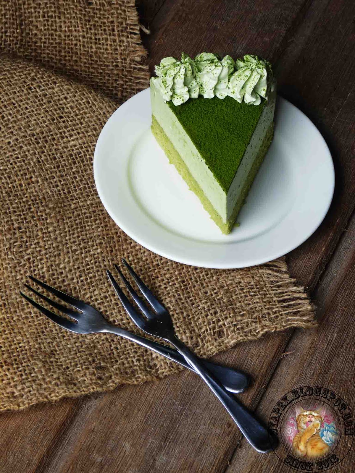 syapex kitchen Green Tea Mousse Cake