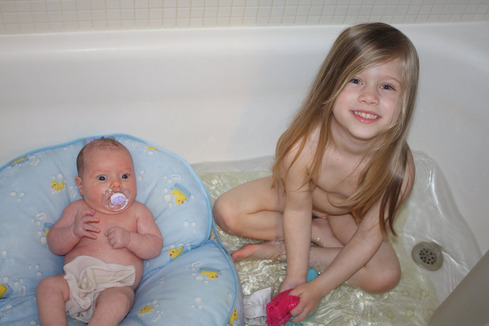 Remarkable, Indo girl bathtub nude question Between Indo girl bathtub nude for the
