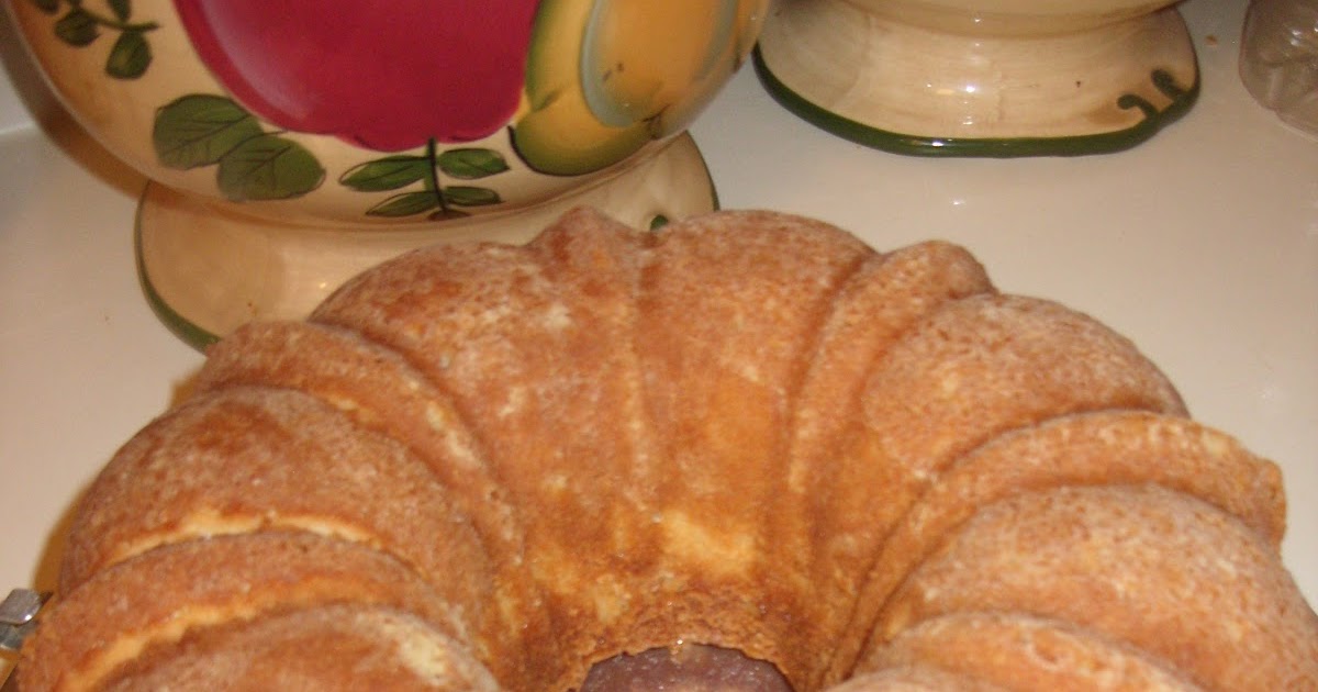 Here at Bobbie's House Cold Oven Pound Cake