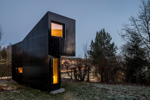 01-JVA-Micro-Architecture-with-the-Writer-s-Cottage-www-designstack-co