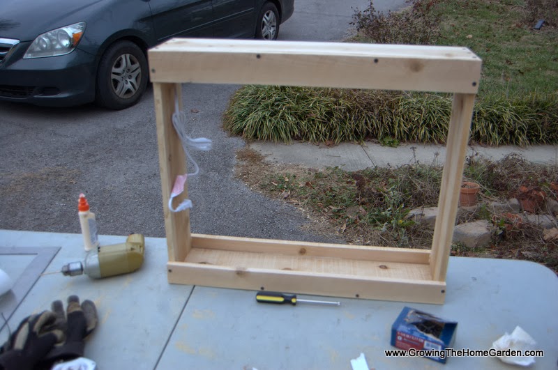 Garden Project: Making an Indoor Planter with Growlight ...