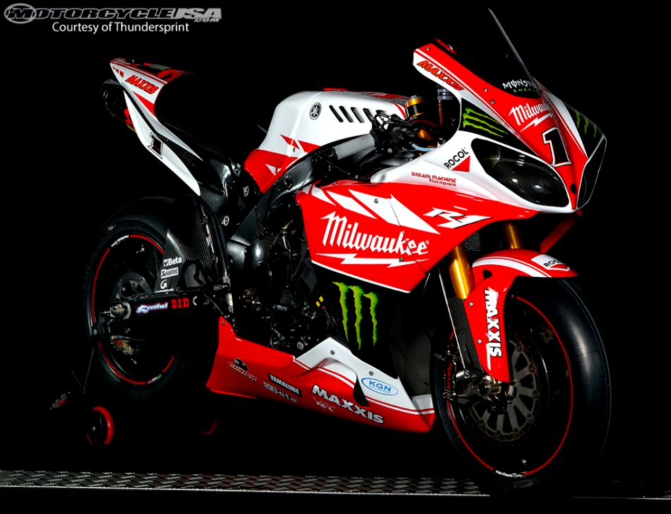 Yamaha R1 Red Superbike HD 2597 Wallpaper Yamaha R1 Red Superbike HD 2597 Wallpaper
