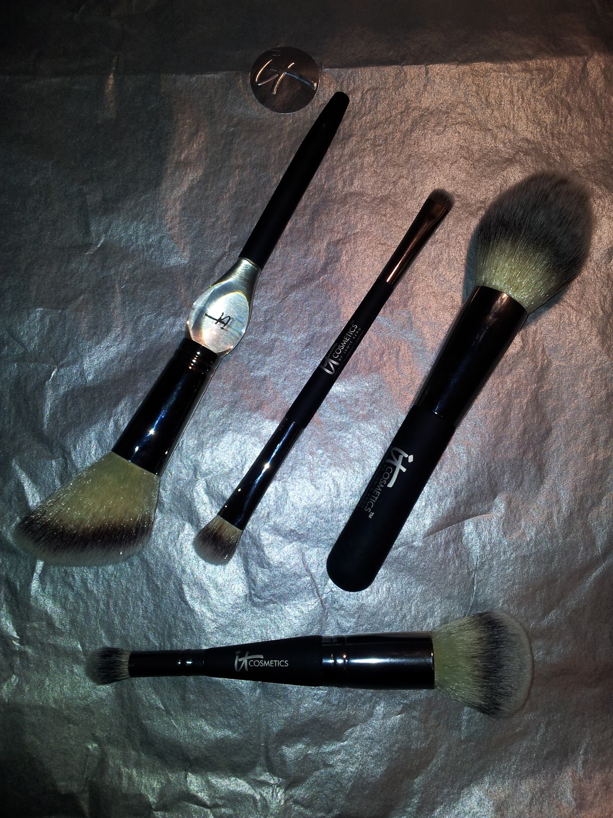 Makeup Matters Spotlight IT Cosmetics Brushes