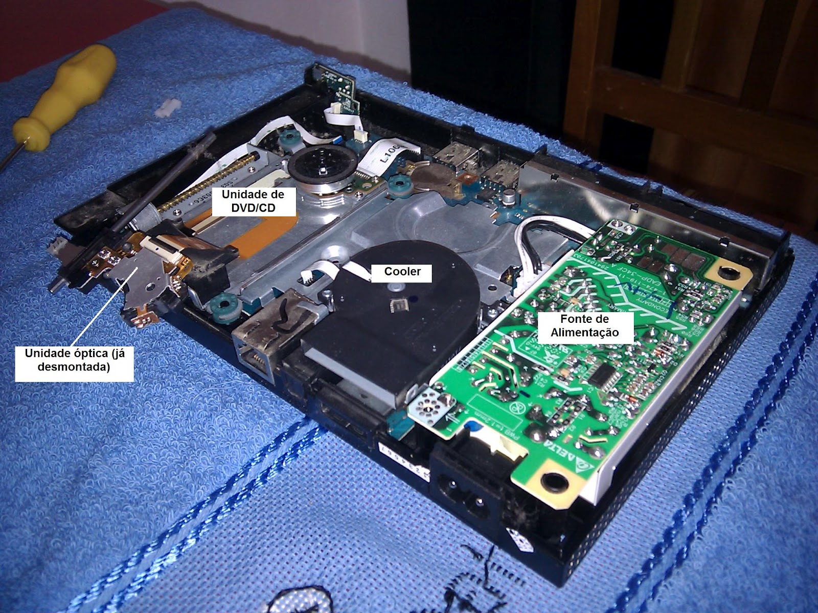 Playstation 2 Slim Original Desbloqueado com Defeito No Leitor