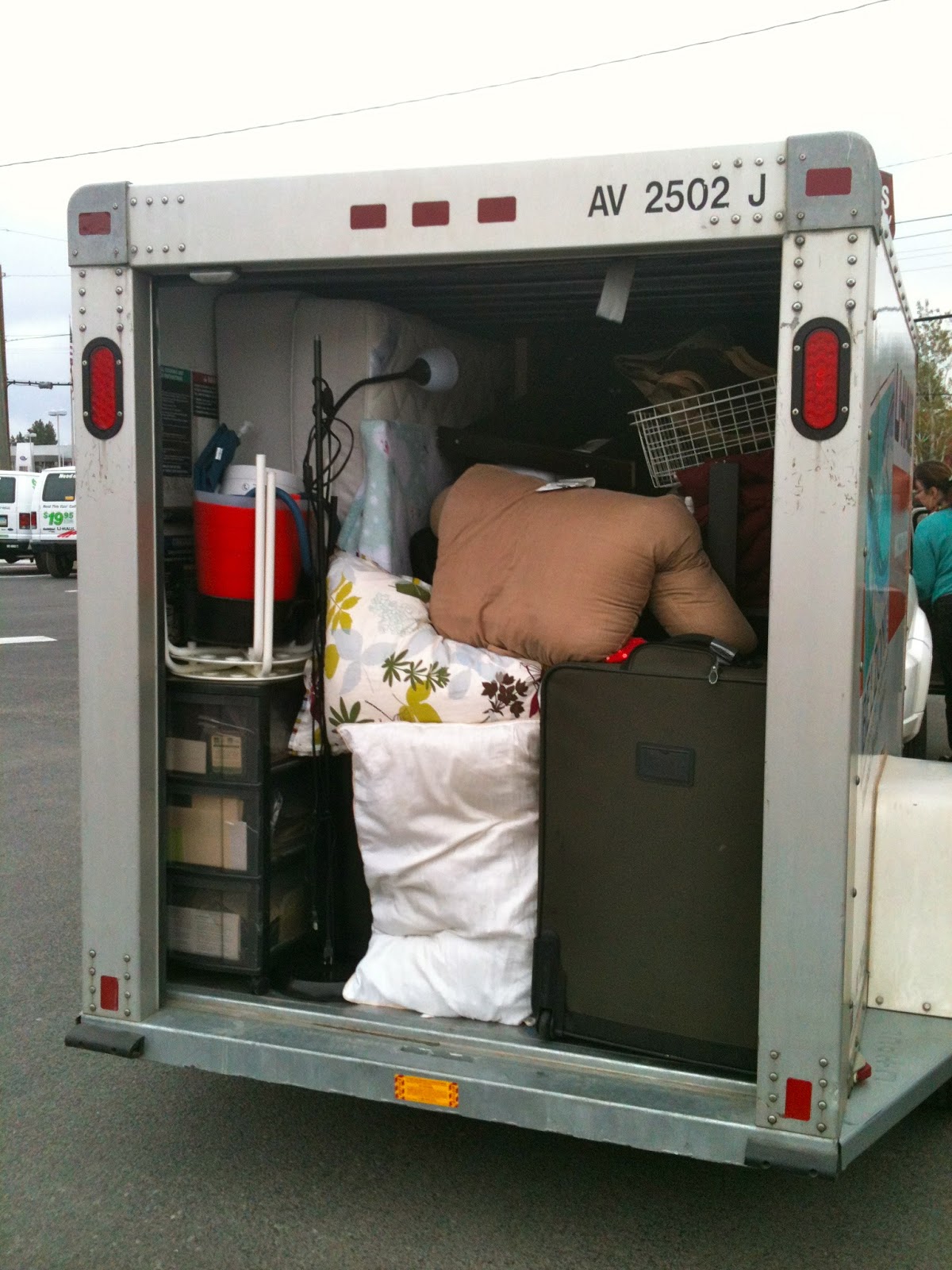 trailer. A trailer with to much weight in the back can ...