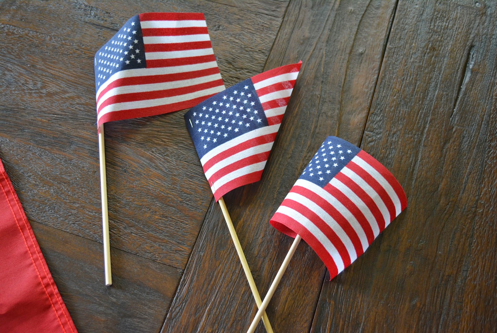 Easy & Meaningful Memorial Day Party Favor & Idea