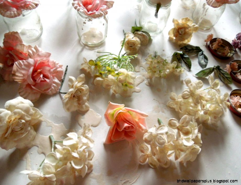 How to Upcycle Artificial Flowers with Plaster of Paris How to Upcycle Artificial Flowers with Plaster of Paris