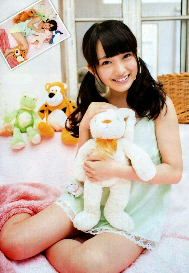 CLICK TO ENLARGE Owada Nana and Mukaichi Mion @ FLASH Special BEST 2014