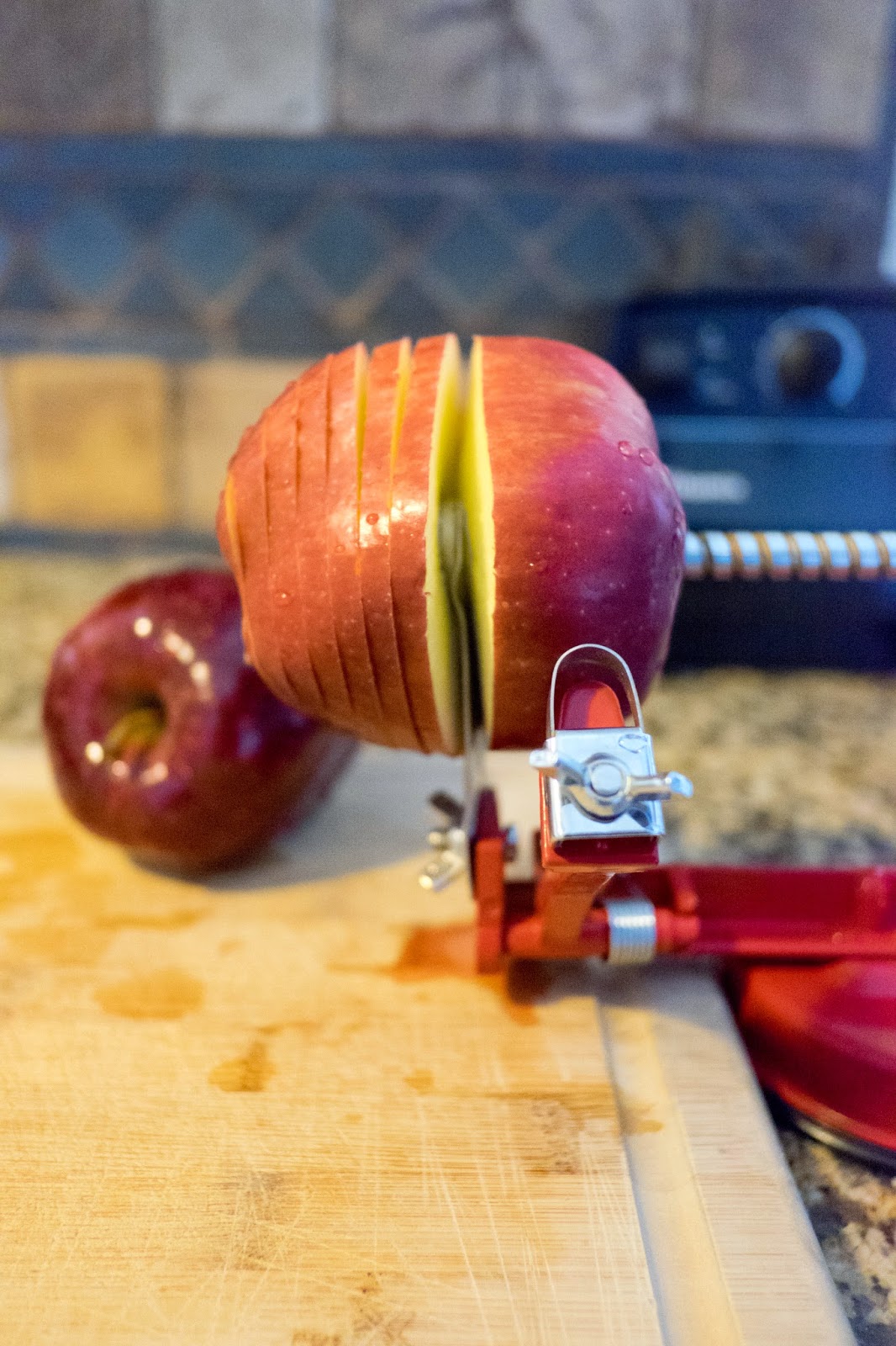 Domestic Fashionista How To Make Dehydrated Apple Chips