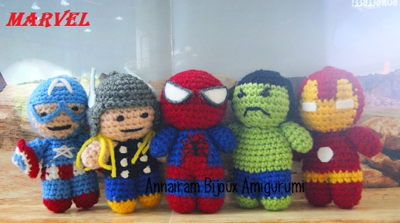 Creare un amigurumi di Spiderman amigurumi creativapp stoffa e lana 