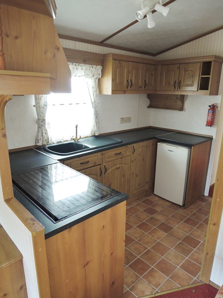 Mobile Home For Sale ABI Hathaway Kitchen