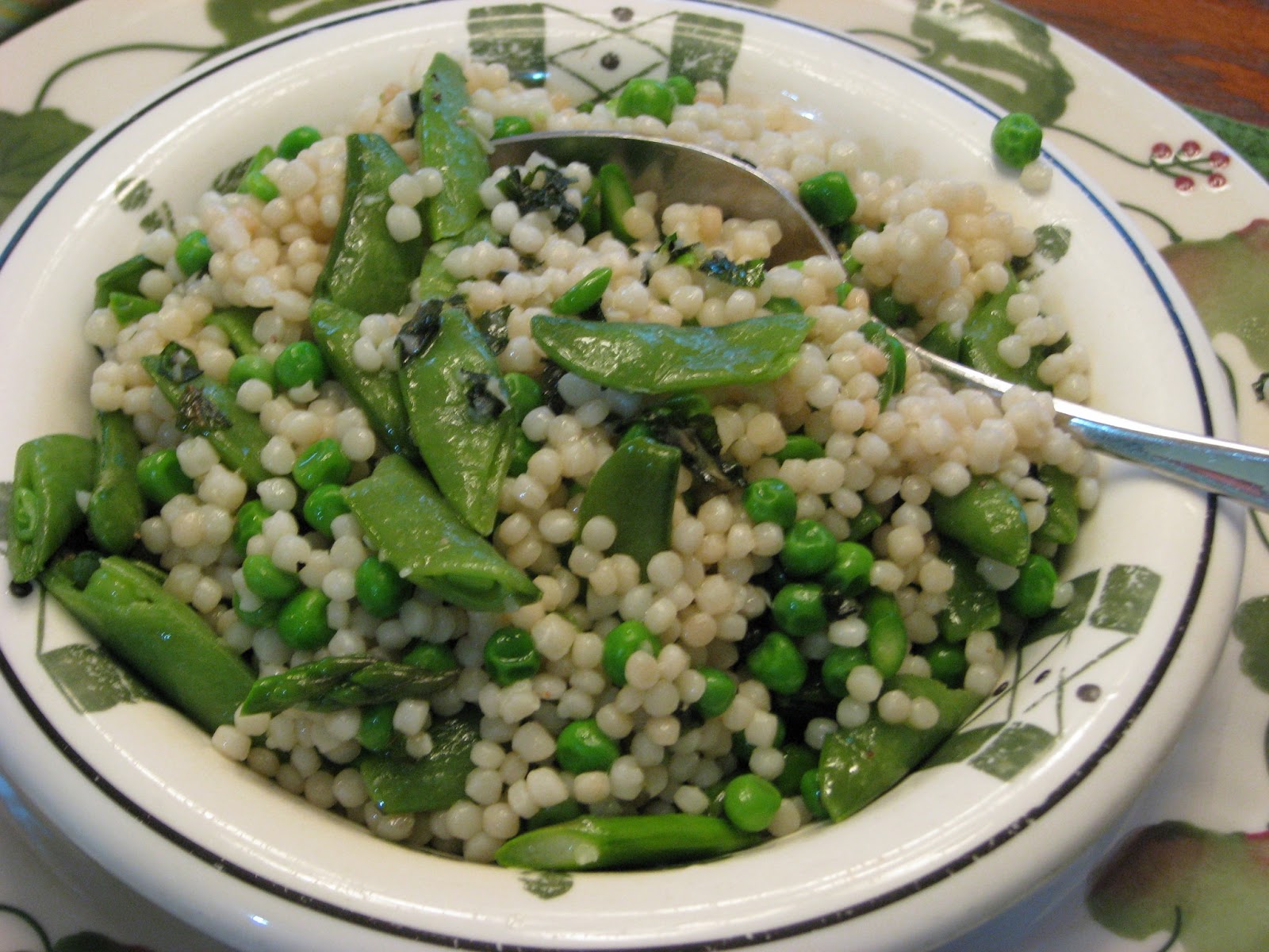 TheFultonGirls Israeli Couscous with Peas, Asparagus, and Mint