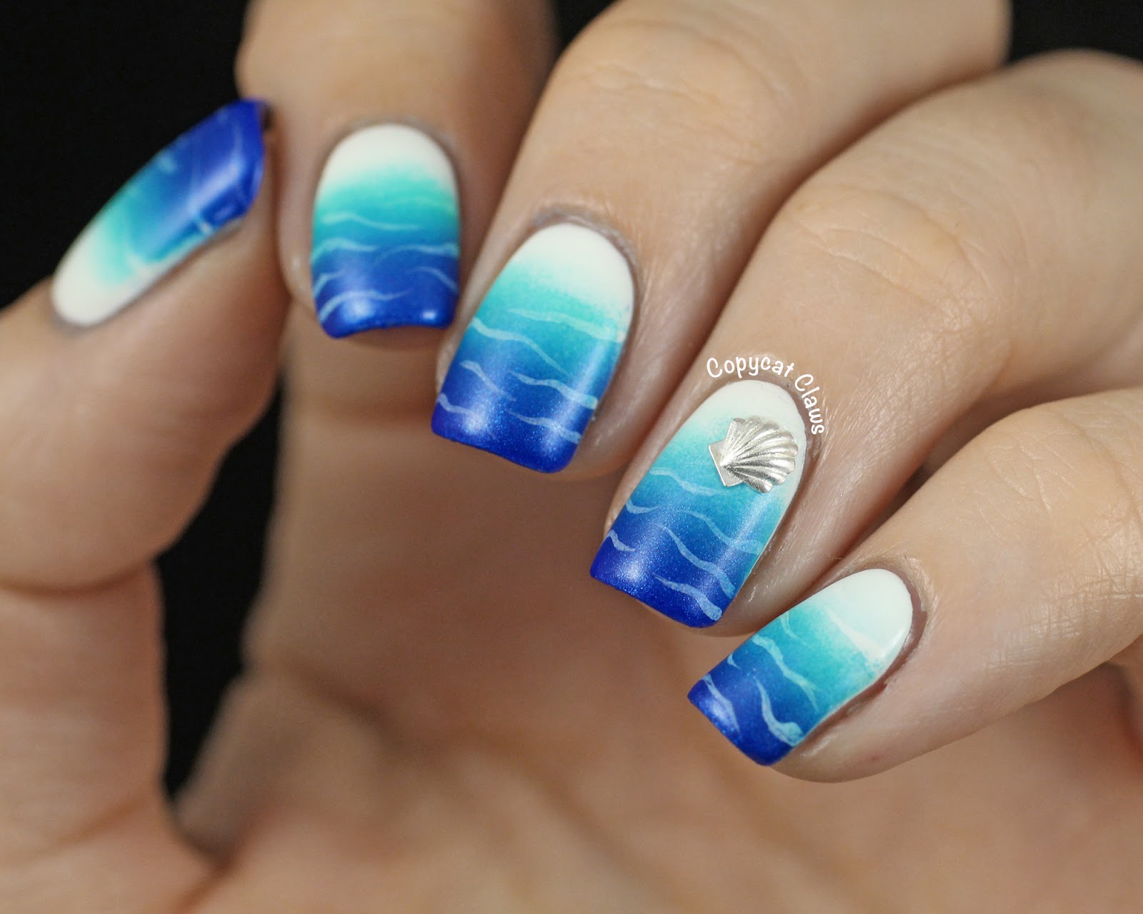 White and Blue Gradient Nail Art - wide 11
