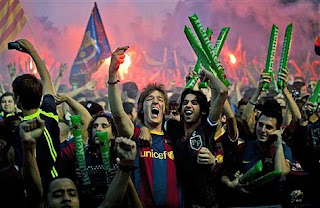 Barcelona fans support