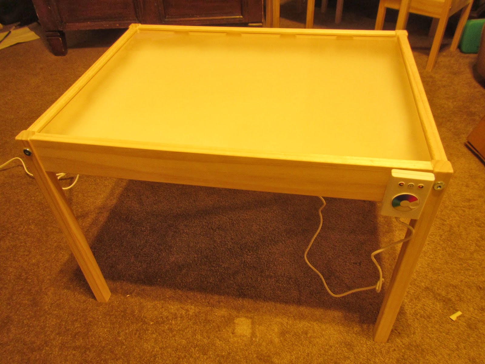Hobby Mommy Creations DIY Light Table IKEA Hack