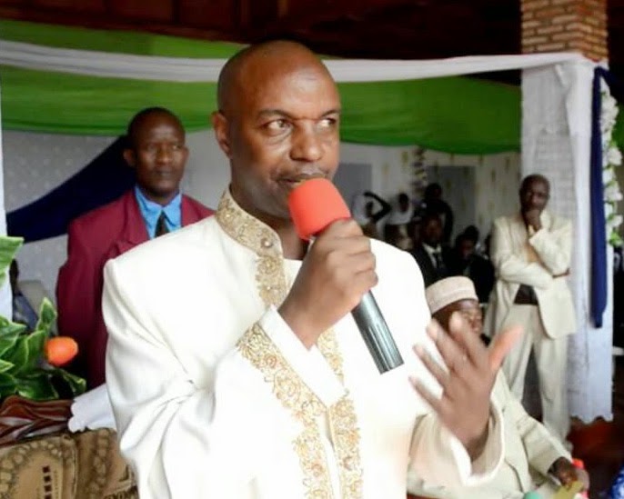 Hussein Radjabu Arakina k’umubyimba perezida Nkurunziza k’urupfu rwa Gen. Adolphe Nshimirimana AFRICA