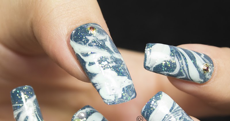10. "Festive Holiday Fake Nails on Tumblr" - wide 2