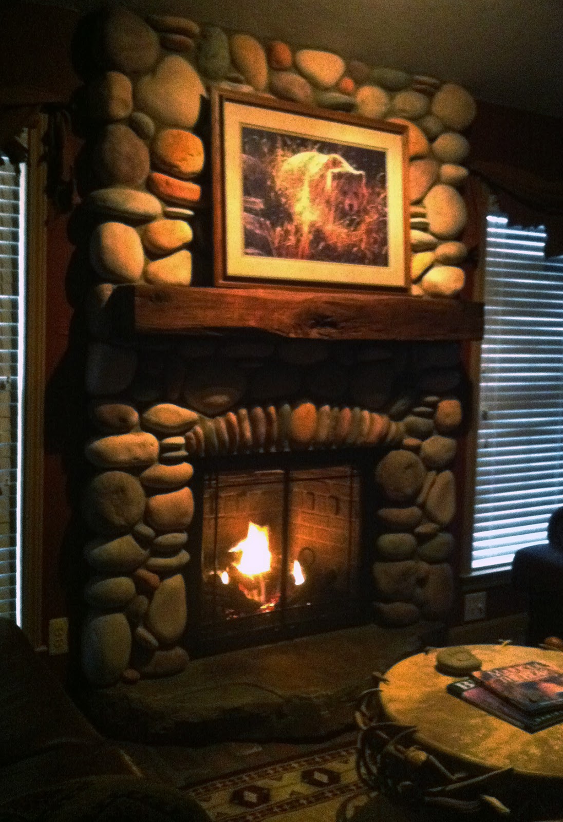 Design Idea The Rustic Lodge Look Gas Fireplace