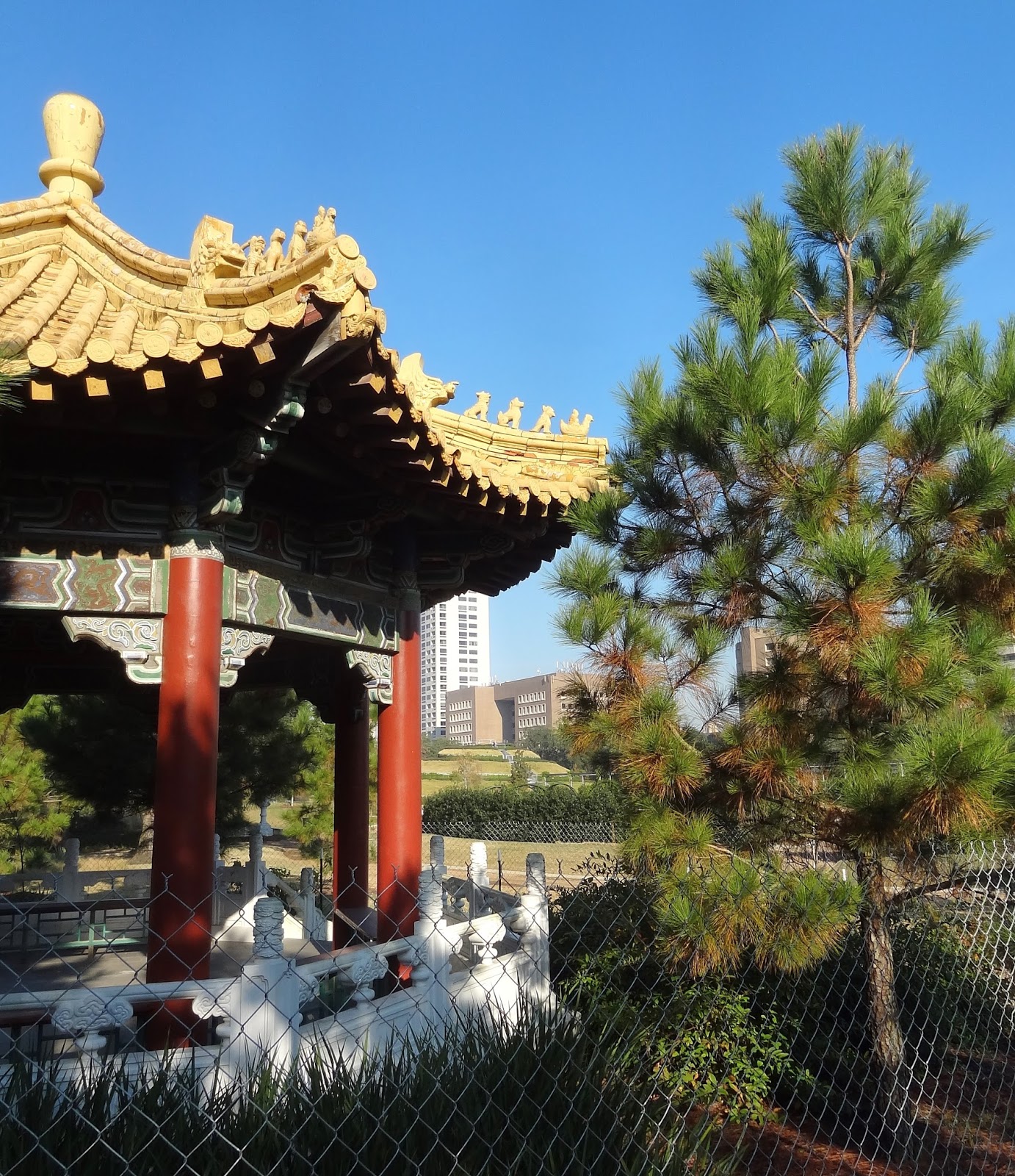 Houston in Pics Chinese Pavilion in Hermann Park