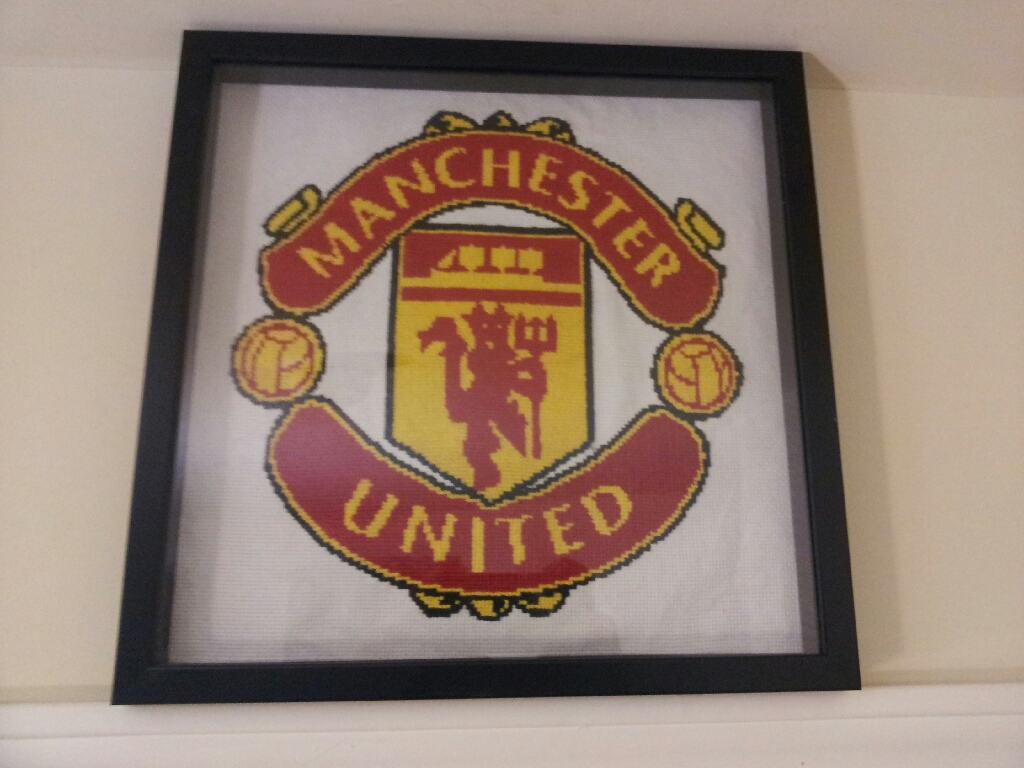 EASY PATTERNS Manchester United FC crossstitch pattern