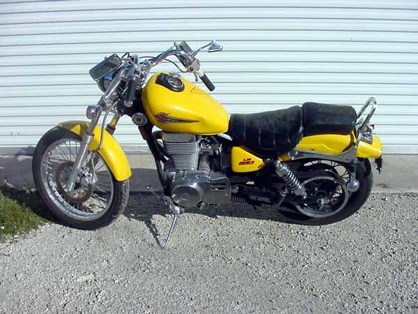 Suzuki 650 Savage