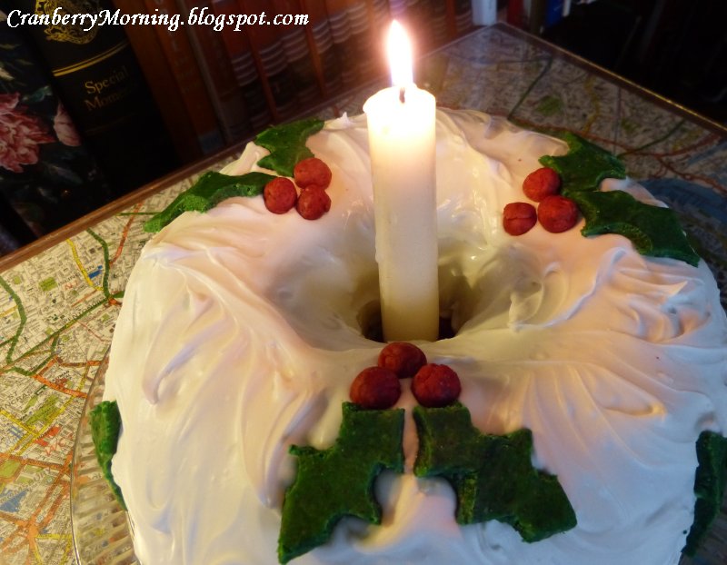 Cranberry Morning: Christmas Cake (and Recipe) vs. Christmas Pudding