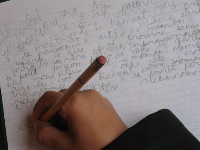 la main qui écrit