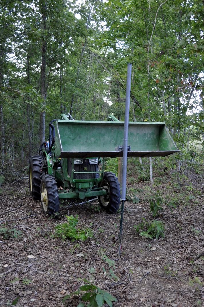 Frontend loader mounted tpost installer Buffalo Dan's Bison