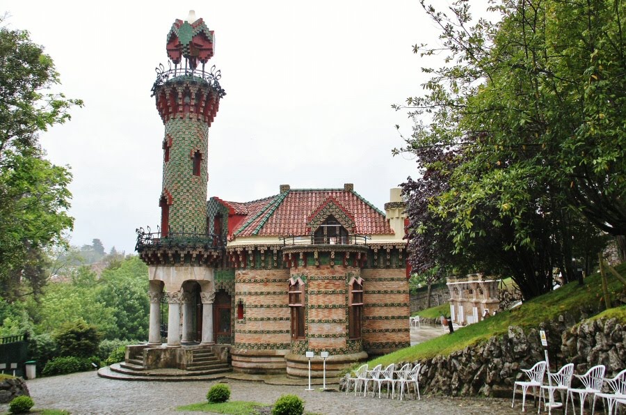 El Capricho de Gaudi en Comillas