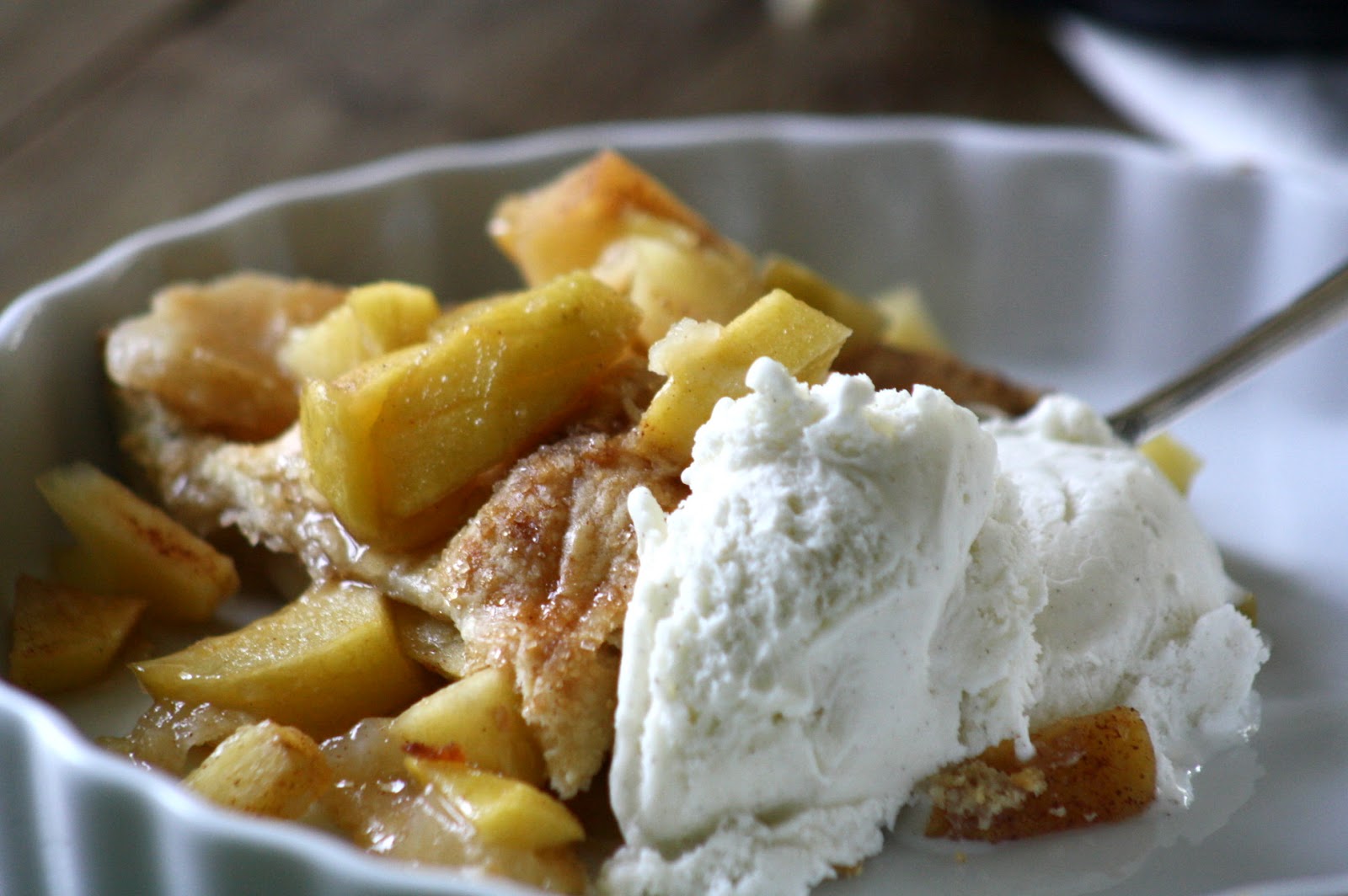 Keeping It Cozy Apples and Pie