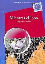 Book: "Mientras el Lobo"