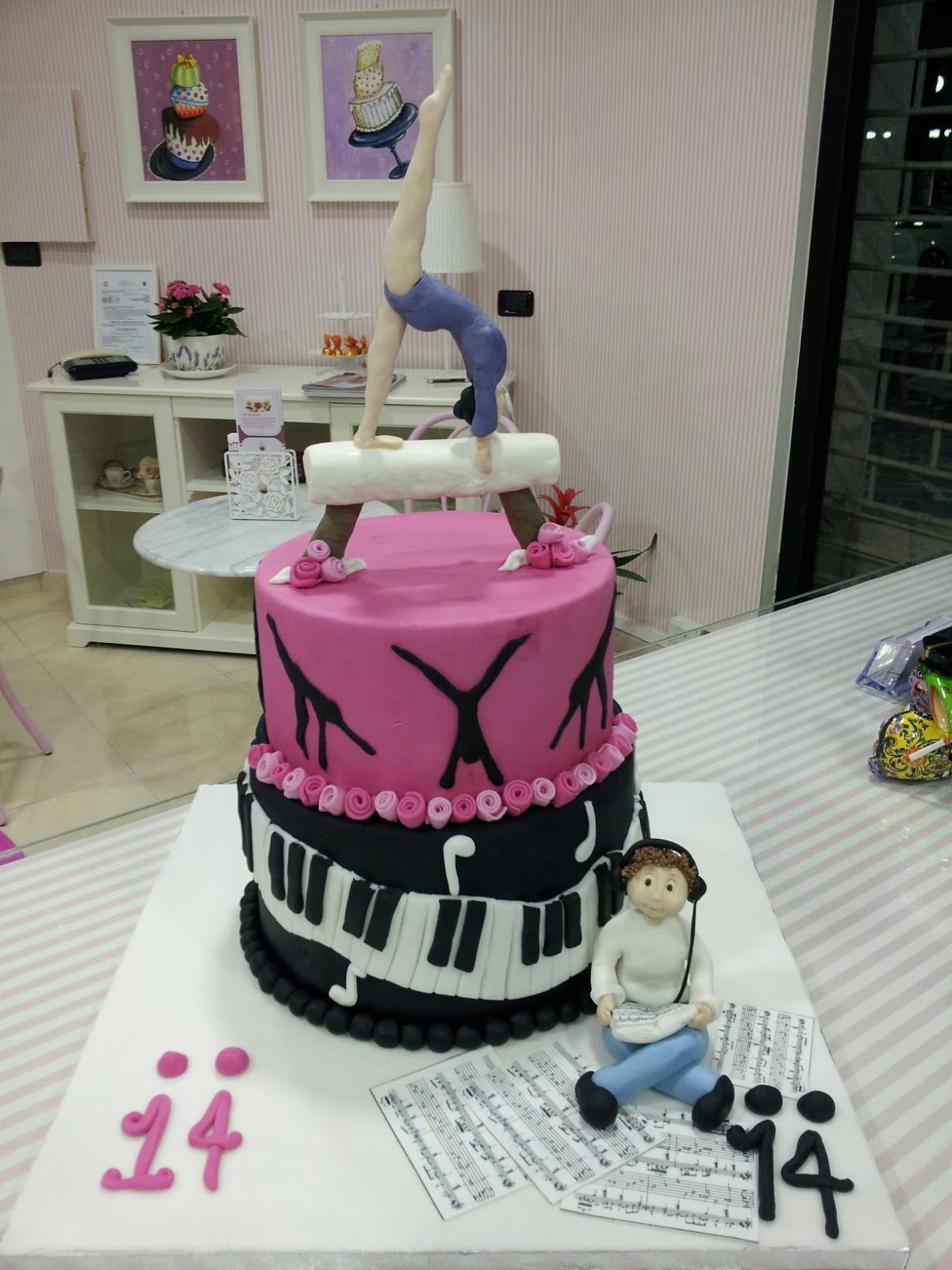 Compleanno Torta Per Gemelli Maschio E Femmina Bia : Torta per due gemelli...diversi!!!!