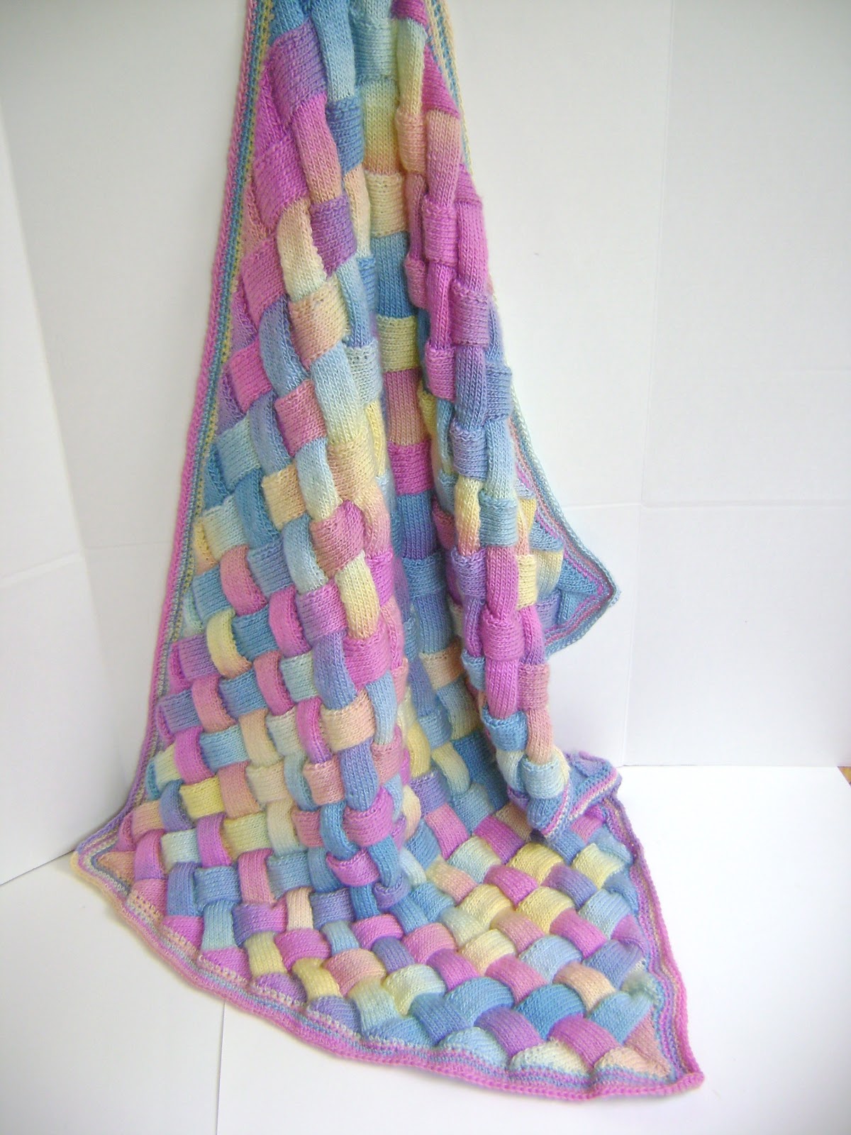 Creative Designs by Sheila Zachariae Rainbow Entrelac Blanket