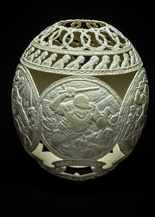 06-Its-Your-Fault-Gil-Batle-Hatched-in-Prison-Carvings-on-Ostrich-Eggs-www-designstack-co