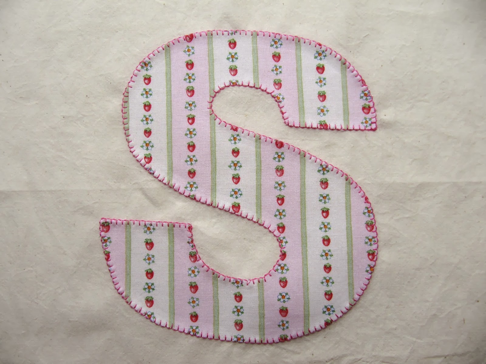 ByElsieB Tutorial How to applique letters with bondaweb