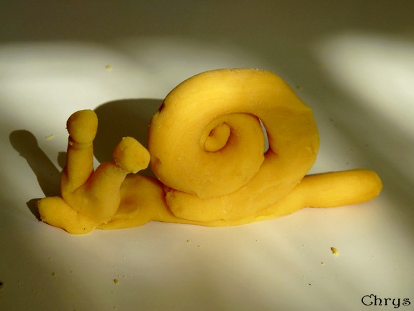 L'escargot en pâte à modeler 