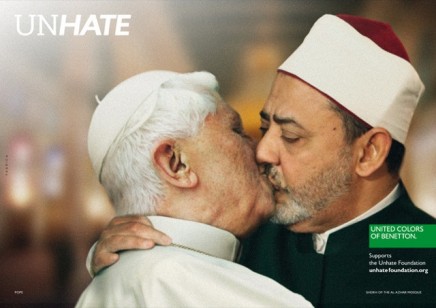 Funny Kiss campaign of Benetton by Unhate