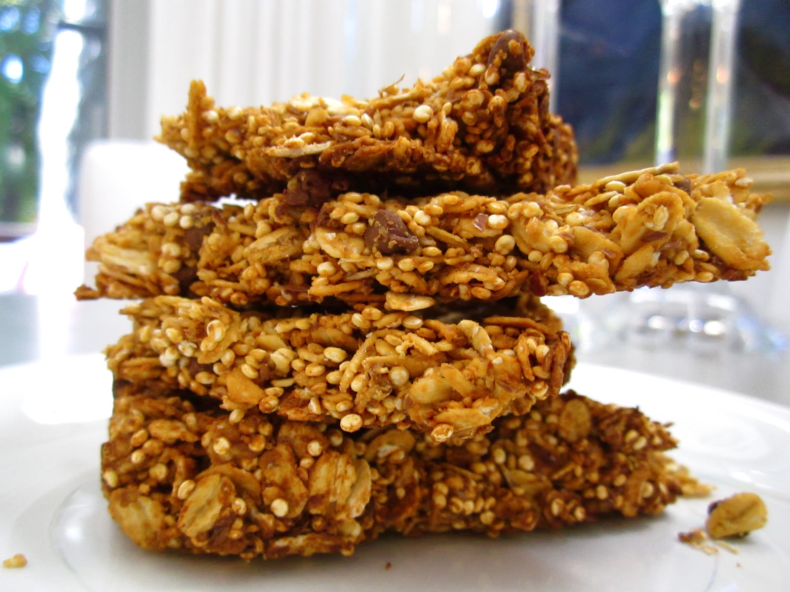 Confectionary Tales of a Bakeaholic Healthy 5 Ingredient Toasted Quinoa Granola Bars