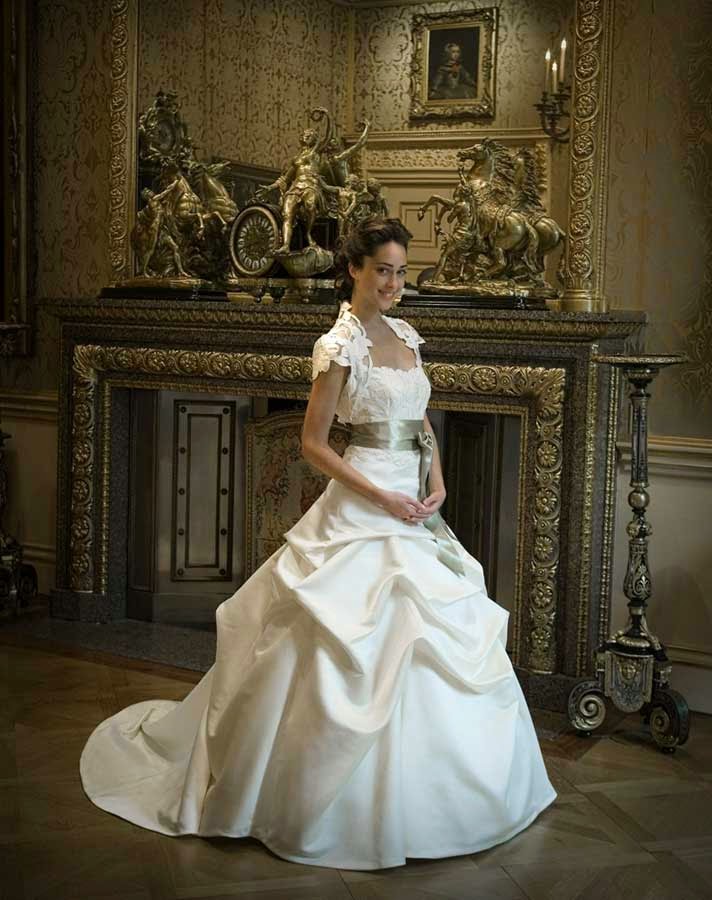 Celtic Ball Gown Wedding Dresses Belts UK Design