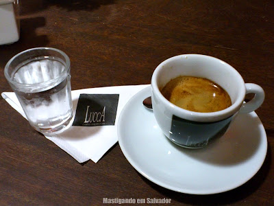 Lucca Cafés Especiais: Café Espresso Grão Nero (degustação) Lucca Cafés Especiais: Café Espresso Grão Nero (degustação)