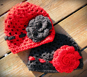 Yellow Trunk Designs: Homemade Christmas Hats