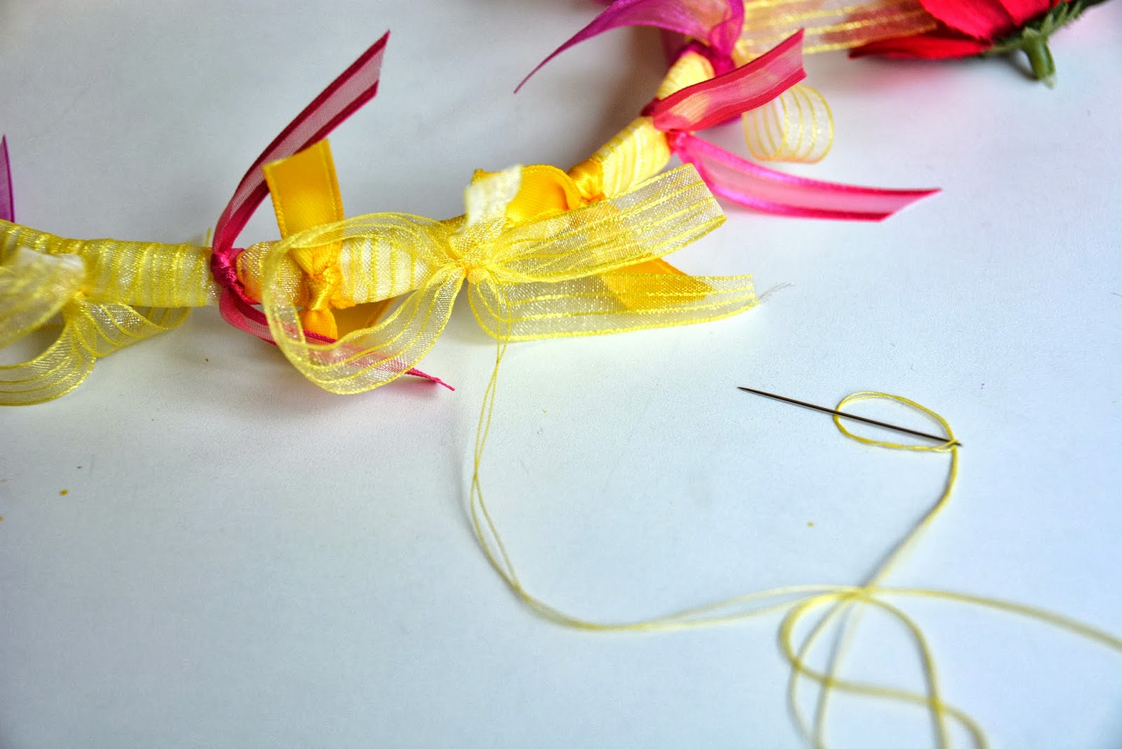 Aesthetic Nest Craft Ribbon and Flower Crowns (Tutorial)