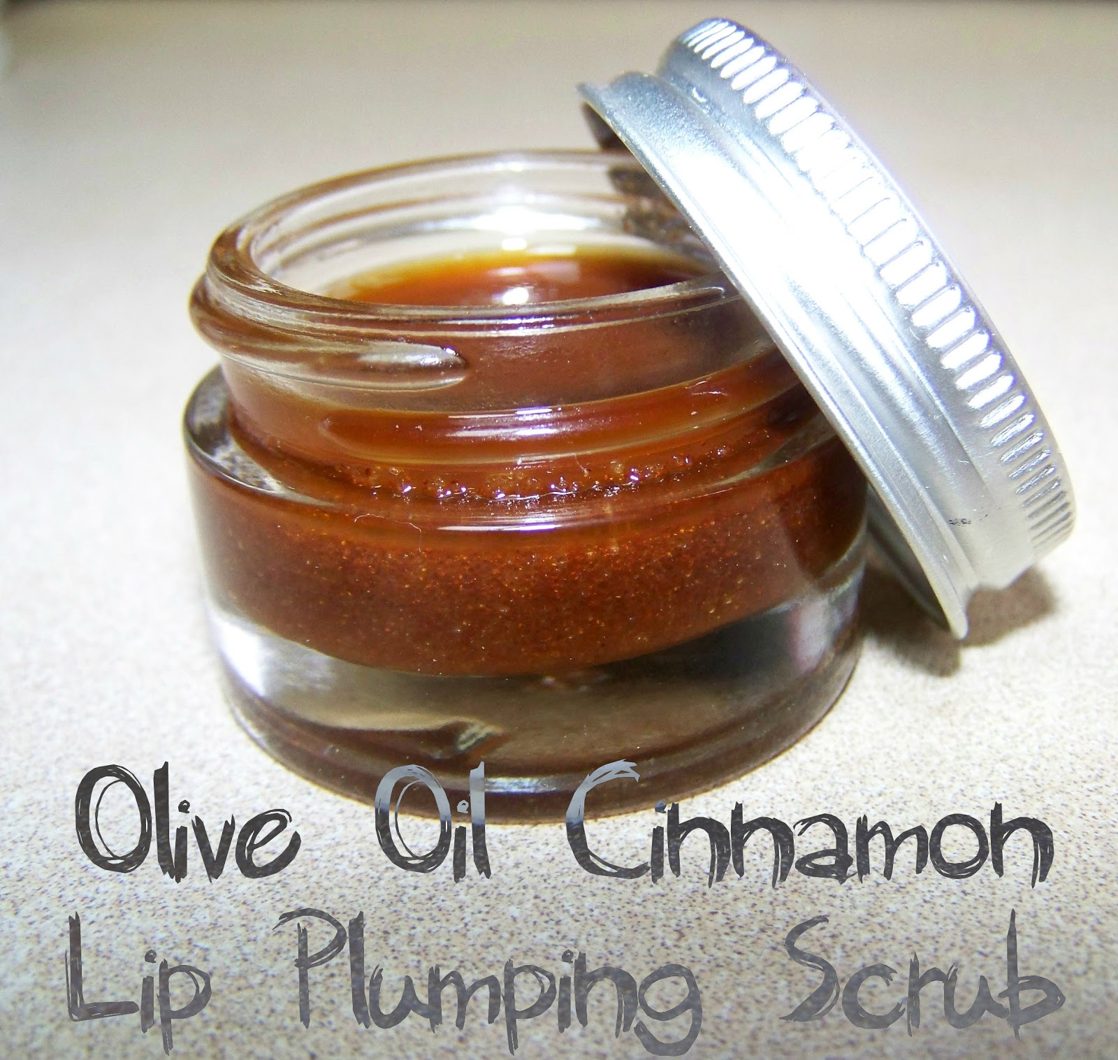 Poppy Juice Olive Oil Cinnamon Lip Plumping Scrub