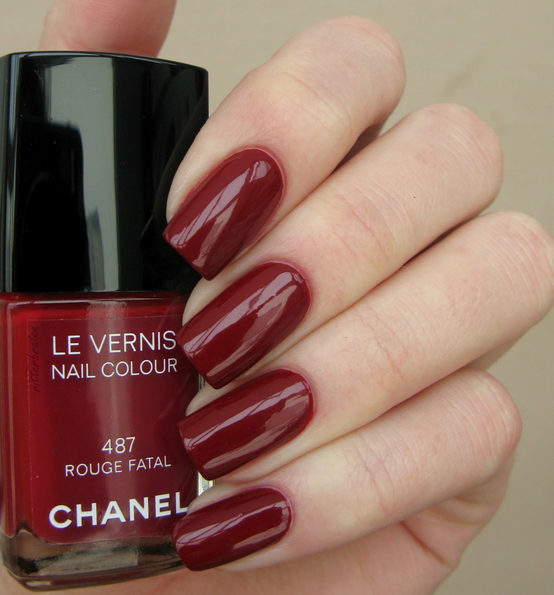 CHANEL 487 Rouge Fatal - Reviews