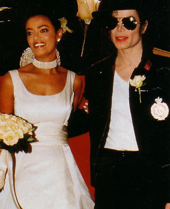 Cartas para Michael Participando do casamento de Prudence Solomon