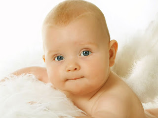 Beautiful Baby Wallpapers 2012