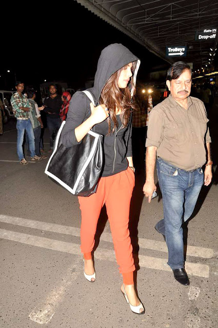 Priyanka Chopra snapped at the International Airport in Different Getup 