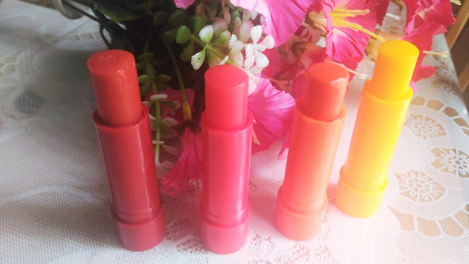 Beauty & Beyond Burst of Fruits on Your Lips with VLCC Lovable Lips
